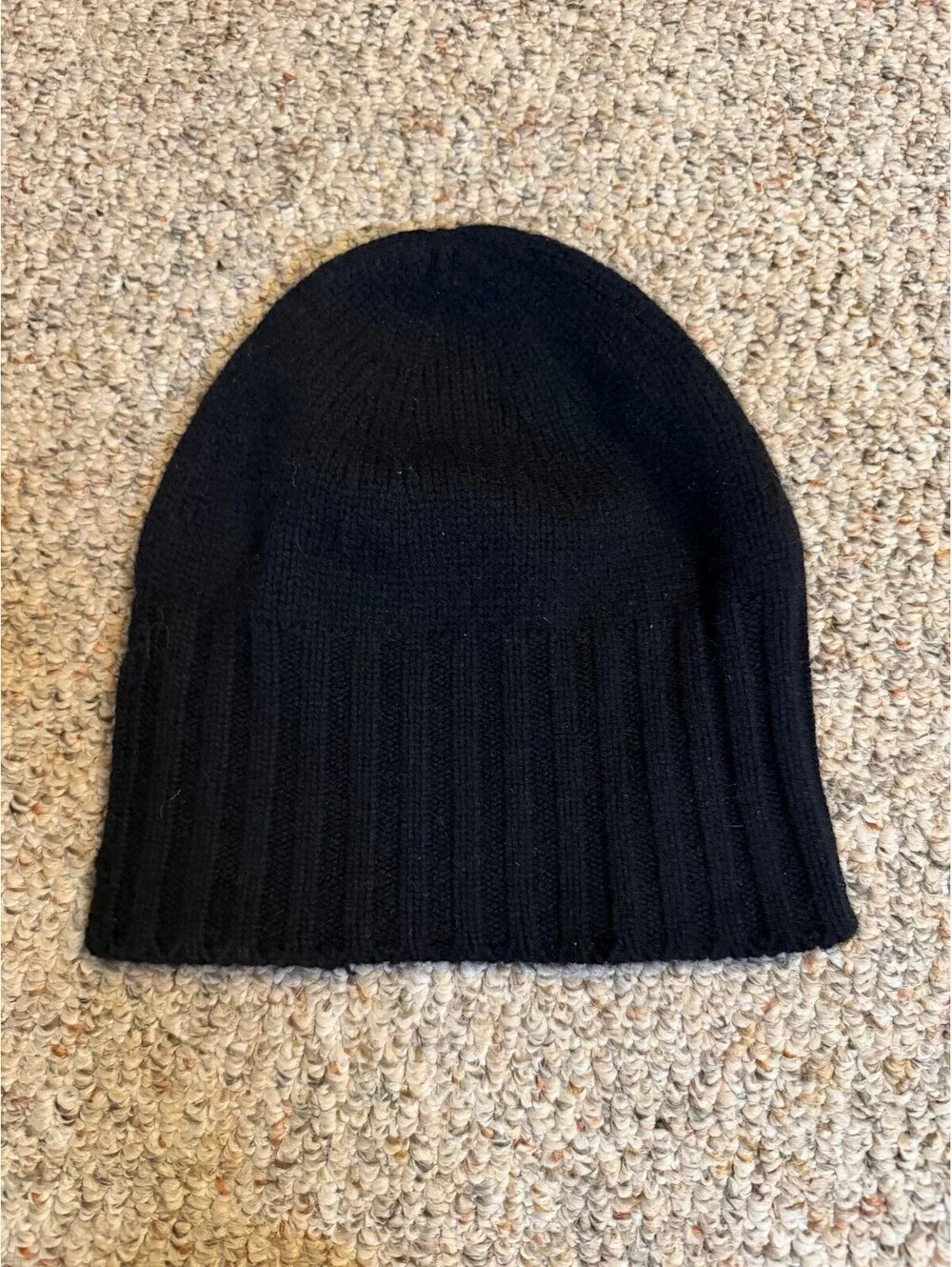 Banana Republic Cashmere black beanie winter hat